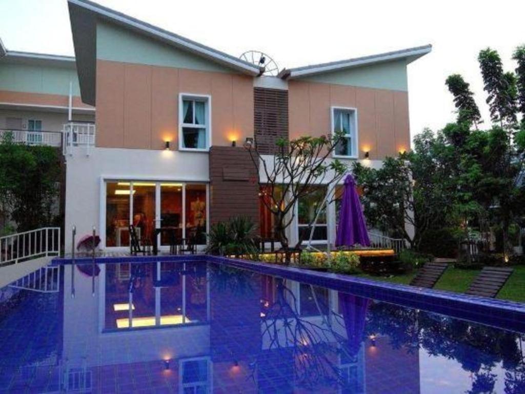 Hotel U Tiny Boutique Suvarnabhumi - Sha Banguecoque