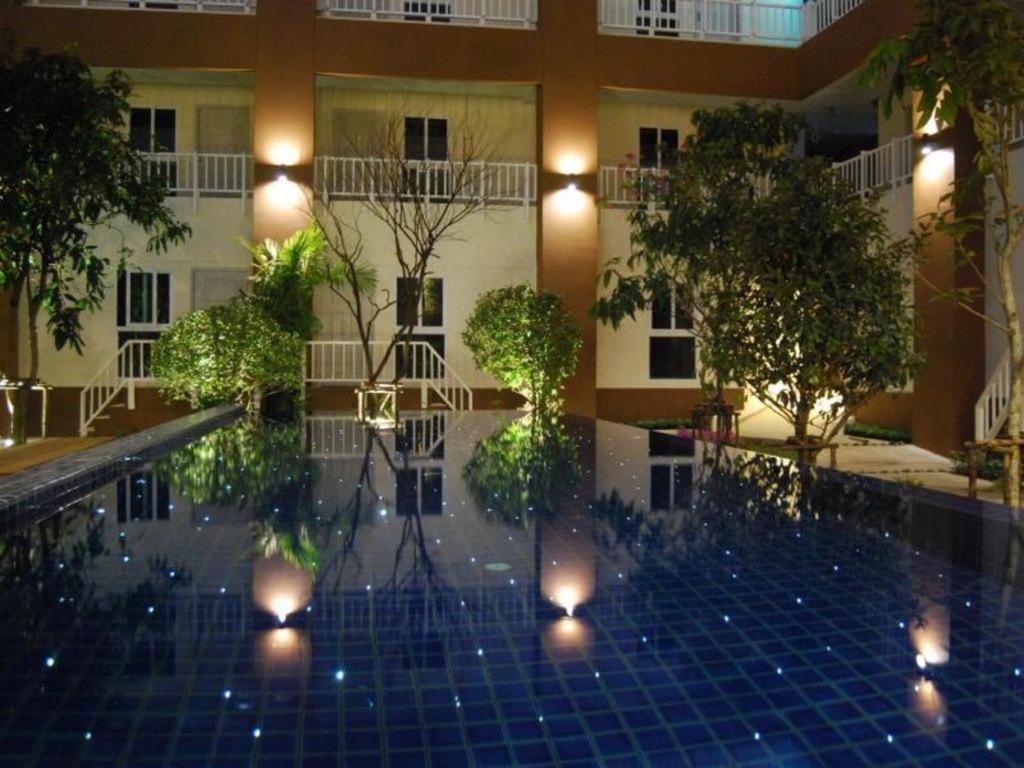Hotel U Tiny Boutique Suvarnabhumi - Sha Banguecoque
