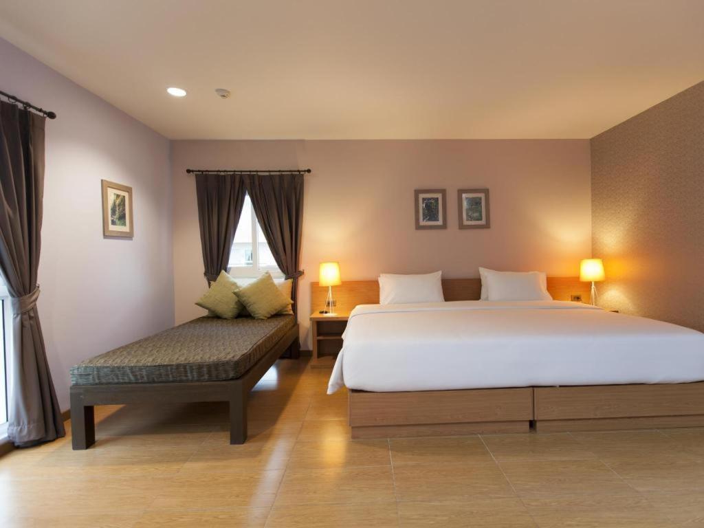Hotel U Tiny Boutique Hotel Suvarnabhumi Bangkok - Sha Plus