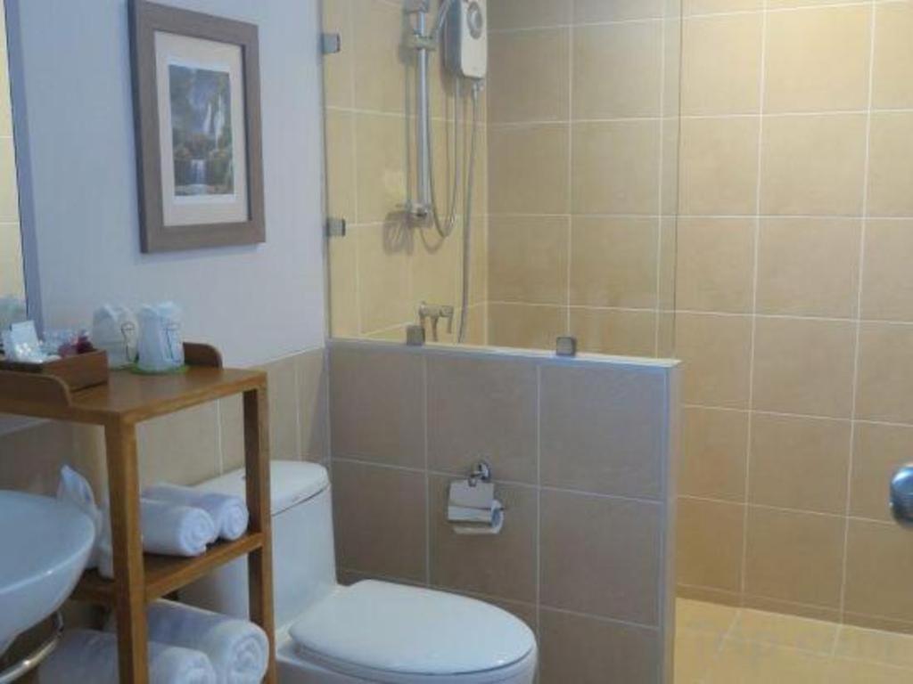 Hotel U Tiny Boutique Hotel Suvarnabhumi Bangkok - Sha Plus